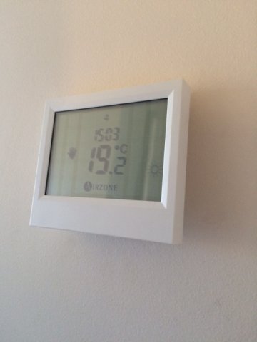 telecommande pour climatiser la chambre appartement lavandou
