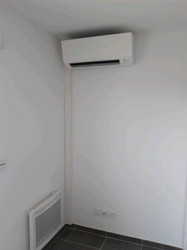 Installation multisplit et monosplit Daikin dans une nouvelle  résidence le lavandou var