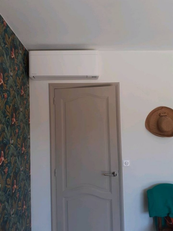Installation d'une clim multisplit daikin et un monosplit mitsubishi à six fours les Plages