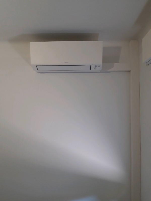 Installation pompe à chaleur air-air Daikin à Hyeres