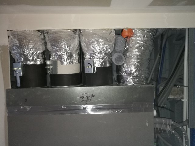 installation PAC AIR AIR MAISON NEUVE HYERES