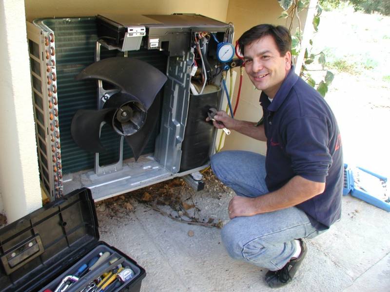 Dépannage et entretien pompes à chaleur AIR AIR, AIR/EAU, VRV, DRV et groupe d'eau glacé.